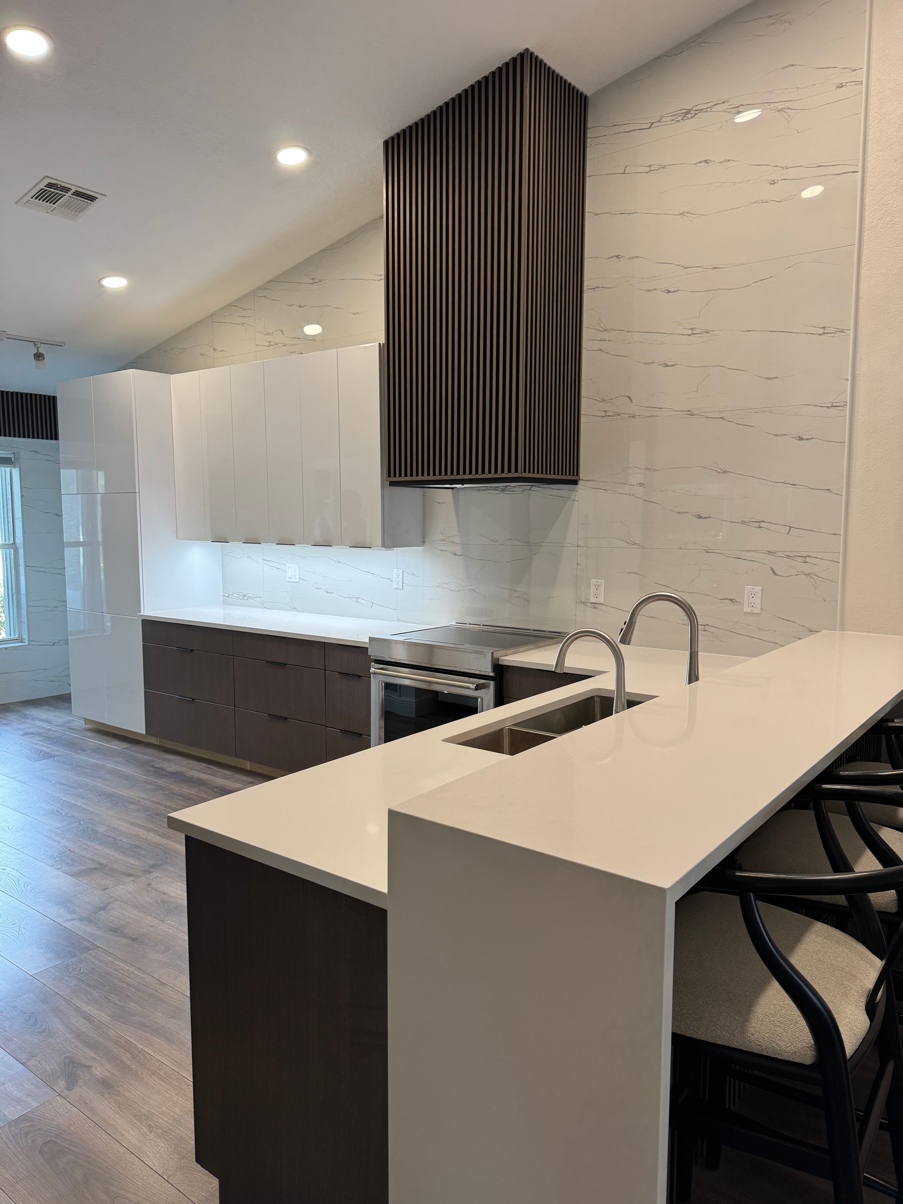 Kings Lake Marbel Kitchen